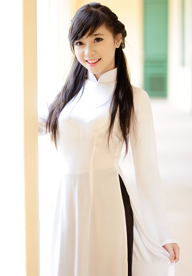 アオザイ　エロ 